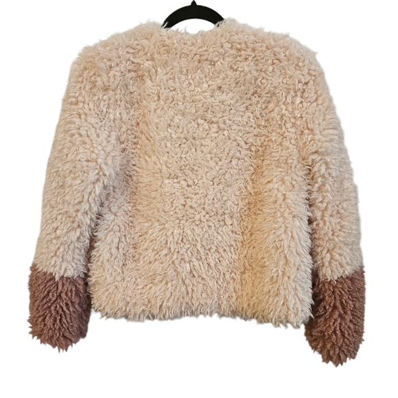 Honey Punch NWT faux fur jacket - Picture 6 of 7